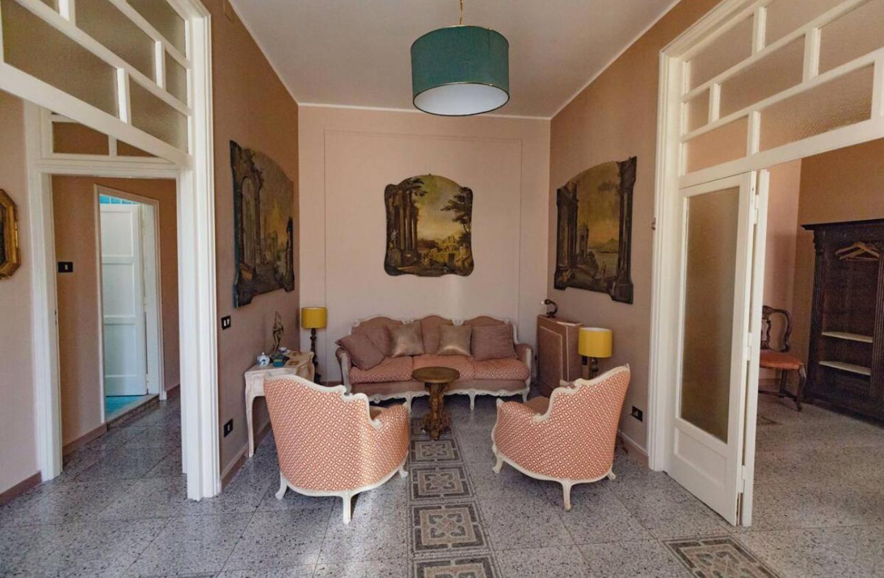 Luxury Suite Vitruvio 55 Формія Екстер'єр фото
